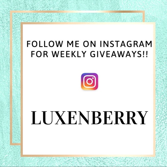 Rose Gold Moon & Star Earrings - Picture 6 of 6